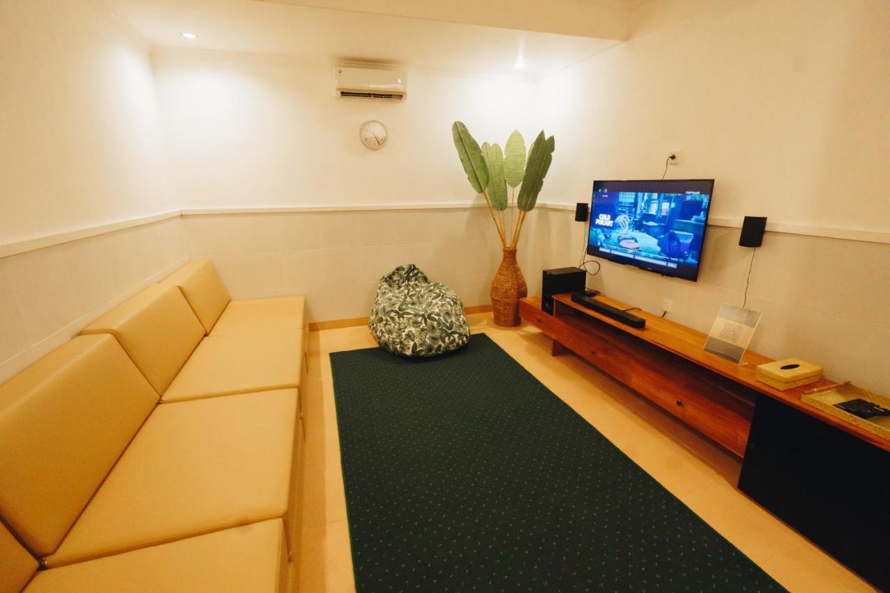 Villa Orked 3 With Family Room Seminyak Exterior foto