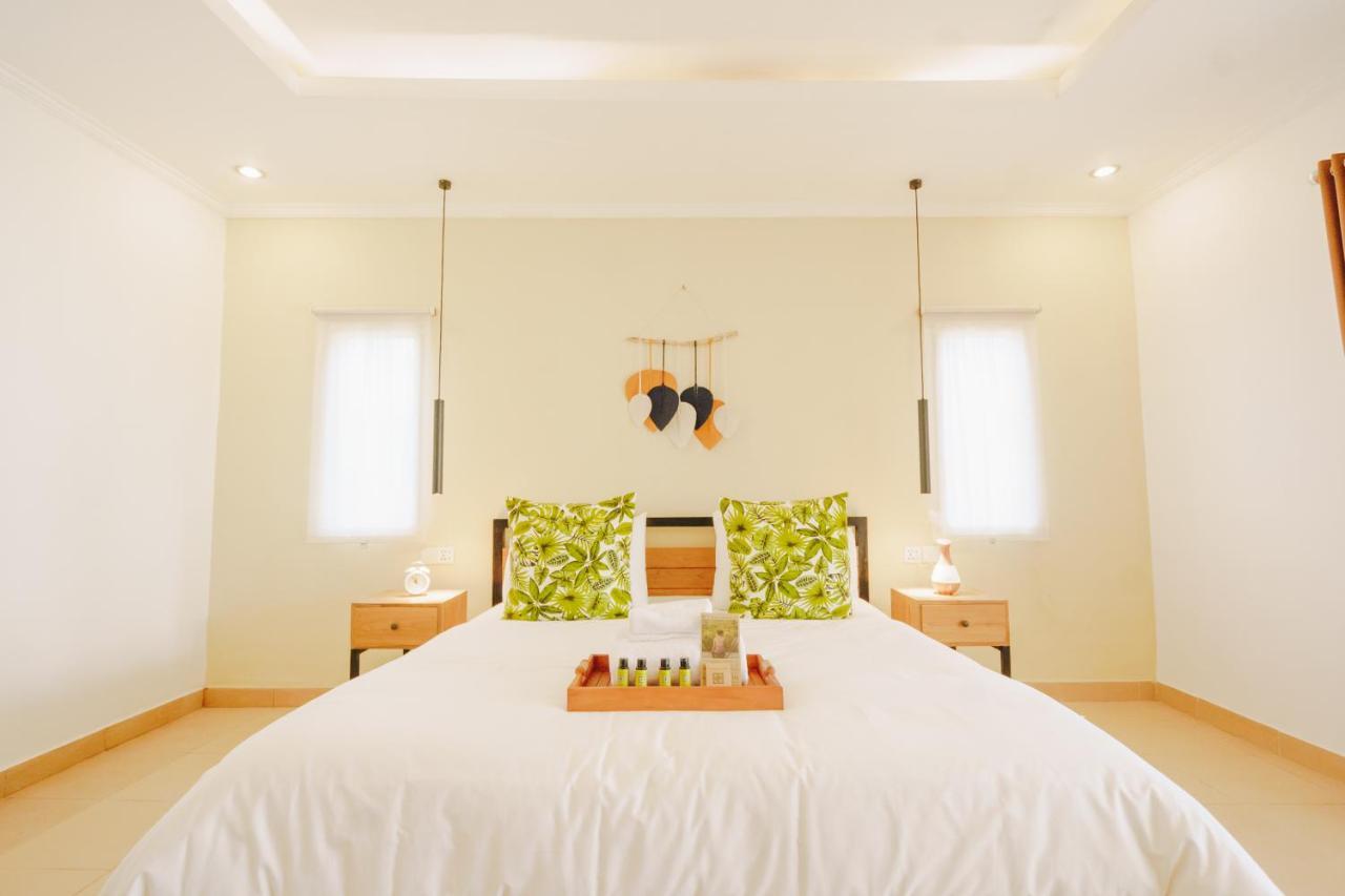 Villa Orked 3 With Family Room Seminyak Exterior foto